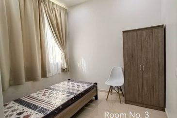 PANGSAPURI UNIVERSITY GREEN(BRUANG PERMA