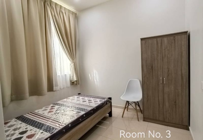 PANGSAPURI UNIVERSITY GREEN(BRUANG PERMA