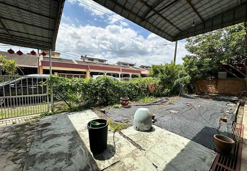 1 Sty SemiD , Taman MGM, Bachang (Nearby SJK(C) Yu Hwa)