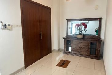 Gated Guarded @Corner , 2 Sty Semid,Park Ville , Paya Emas, Melaka