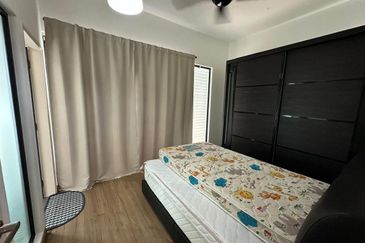 Gated Guarded @Corner , 2 Sty Semid,Park Ville , Paya Emas, Melaka