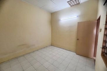 1 Sty Terrace , Taman Pandan Mawar , Lorong Pandan, Melaka 