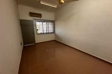 5 bedrooms@Freehold 2 Sty Terrace, Bukit Baru, Melaka