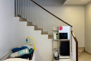 Gated Guarded & Renovated , 2 Sty Terrace , Parkville@Paya Emas , Melaka