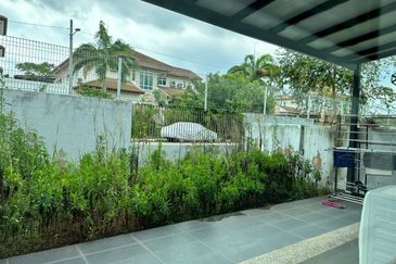 Gated Guarded & Renovated , 2 Sty Terrace , Parkville@Paya Emas , Melaka