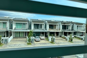 Gated Guarded & Renovated , 2 Sty Terrace , Parkville@Paya Emas , Melaka