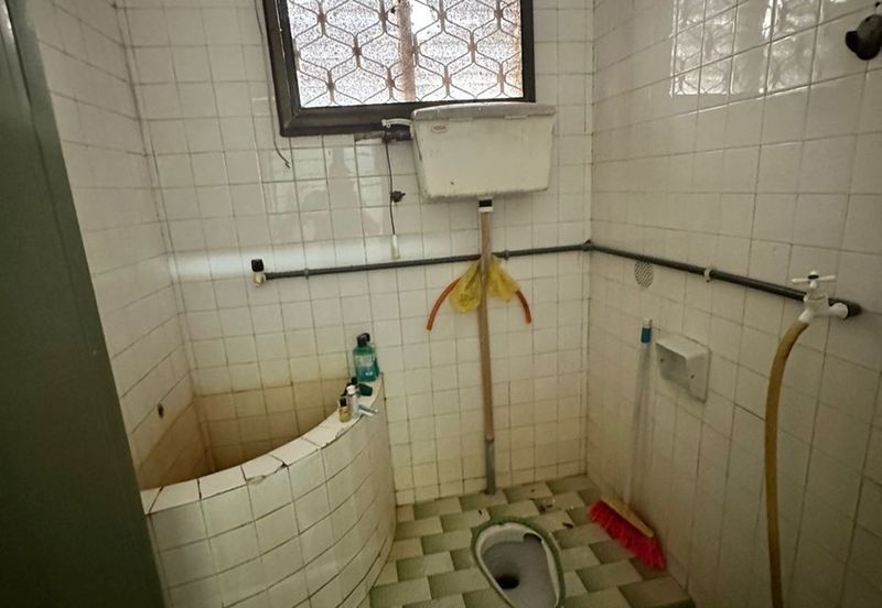 2 Sty Terrace , Taman Maju, Jasin@Melaka 