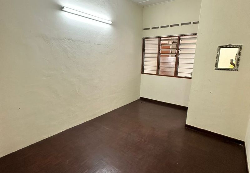 2 Sty Terrace , Taman Maju, Jasin@Melaka 