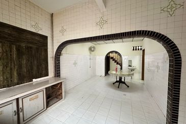 2 Sty Terrace , Taman Maju, Jasin@Melaka 