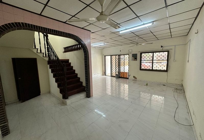 2 Sty Terrace , Taman Maju, Jasin@Melaka 