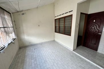 2 Sty Terrace , Taman Maju, Jasin@Melaka 