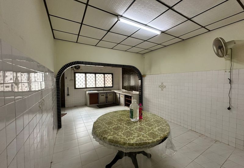 2 Sty Terrace , Taman Maju, Jasin@Melaka 