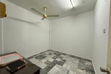 KENANGA (PARK VIEW COURT)