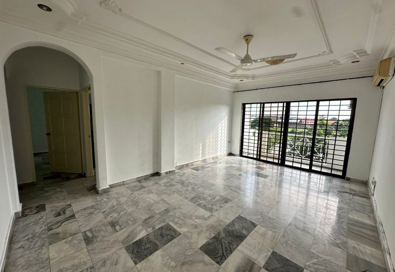 KENANGA (PARK VIEW COURT)