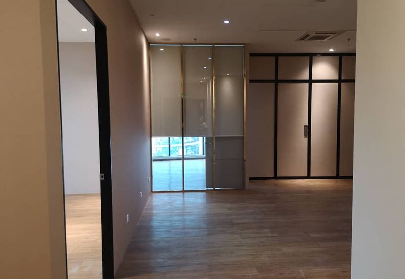 The Vertical Business Suites