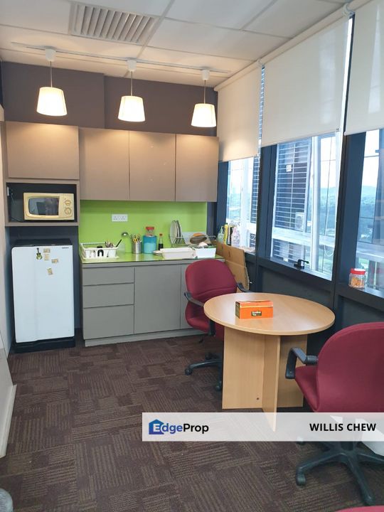 KL Gateway, Menara Suezcap Fully Furnished Office for Rent, Kuala Lumpur, Pantai