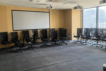 Menara HLX (formerly Menara HLA)