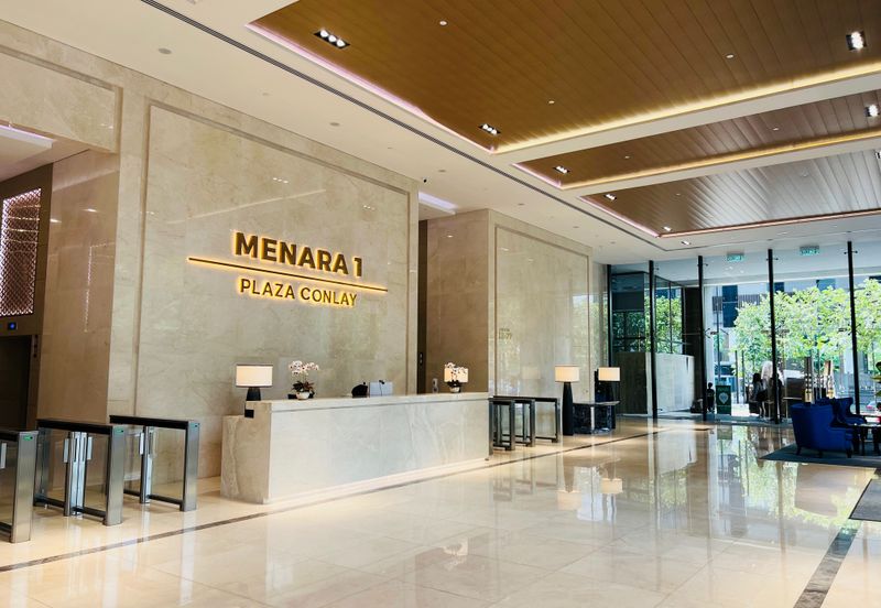 Plaza Conlay, Jalan Conlay