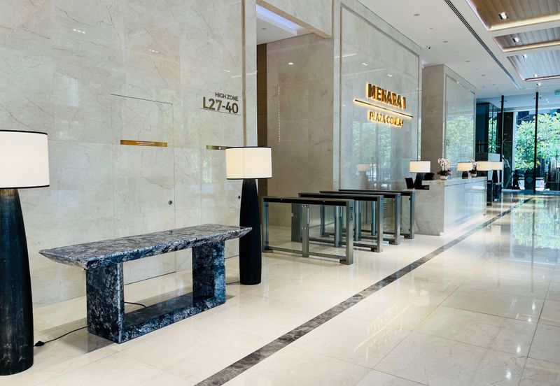 Plaza Conlay, Jalan Conlay