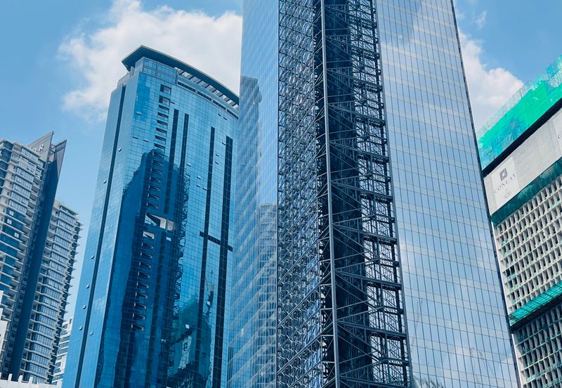 Plaza Conlay, Jalan Conlay