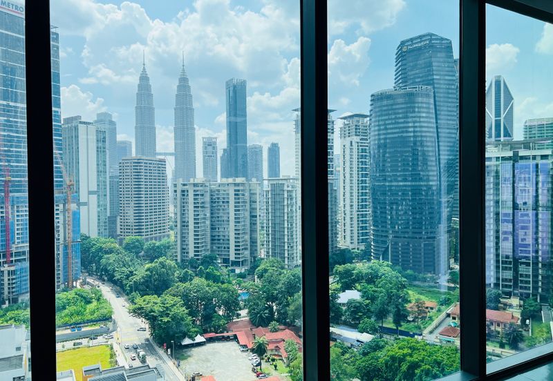 Plaza Conlay, Jalan Conlay