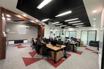 The Vertical Business Suites