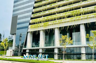 The MET Corporate Towers