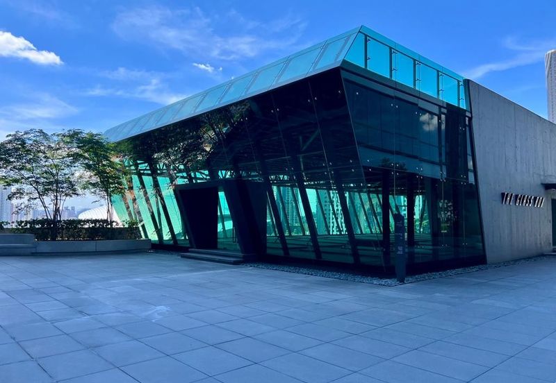 The MET Corporate Towers