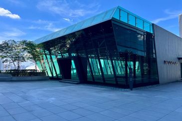 The MET Corporate Towers