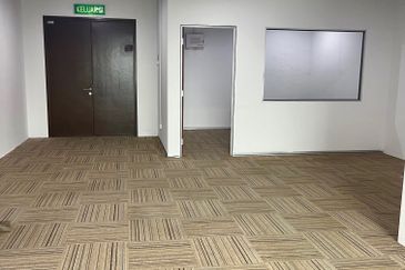 The Vertical Business Suites