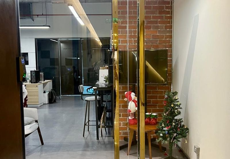 The Vertical Business Suites