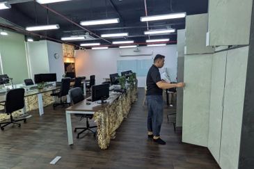 The Vertical Business Suites