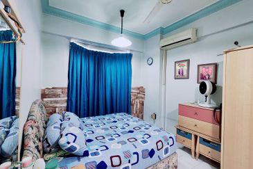 Tasik Heights Apartment