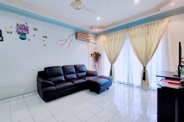 Tasik Heights Apartment