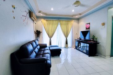 Tasik Heights Apartment