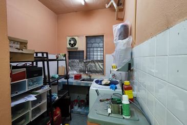 Taman Cheras Awana Apartment