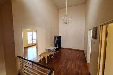 renovated townhouse sierra 16 for sale