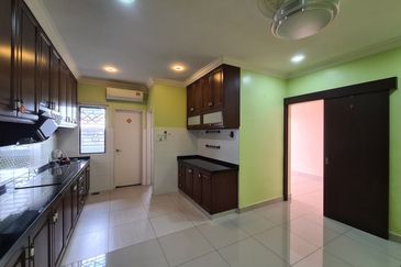 renovated townhouse sierra 16 for sale