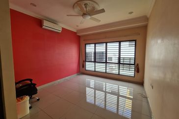 renovated townhouse sierra 16 for sale