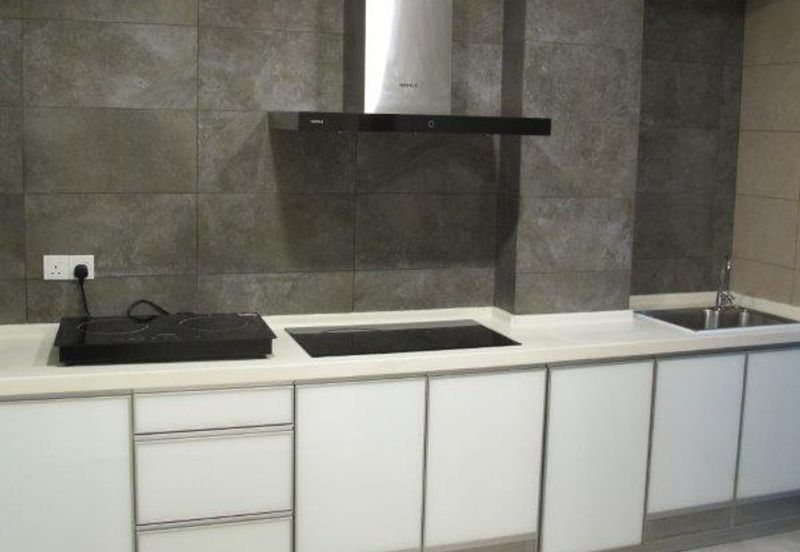 The Peak Vista (Likas)