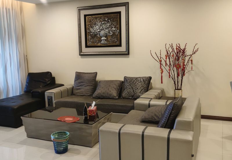 The Peak Vista (Likas)