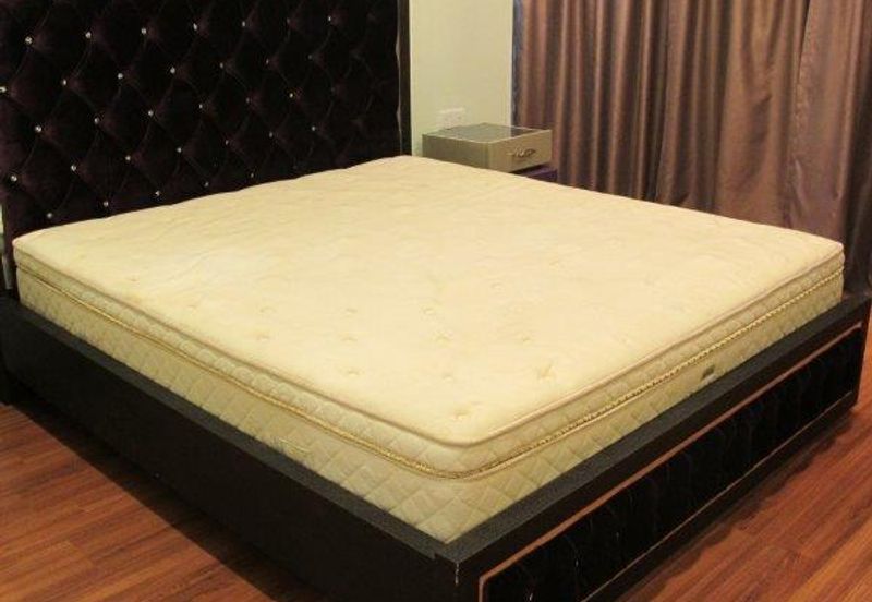 The Peak Vista (Likas)