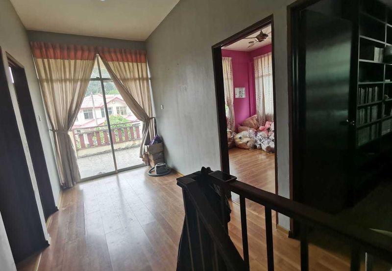 Taman Millenium Kingfisher