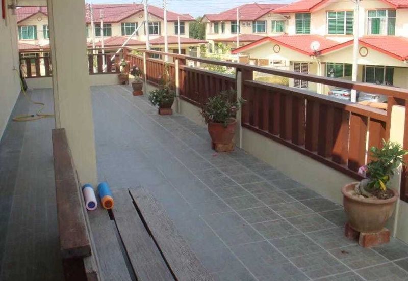 Taman Millenium Kingfisher