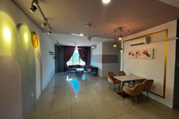Manhattan Suites @ ITCC