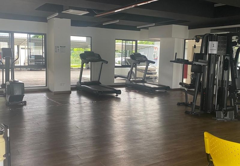 THE RIVERSIDE RESIDENCE