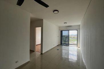 THE RIVERSIDE RESIDENCE