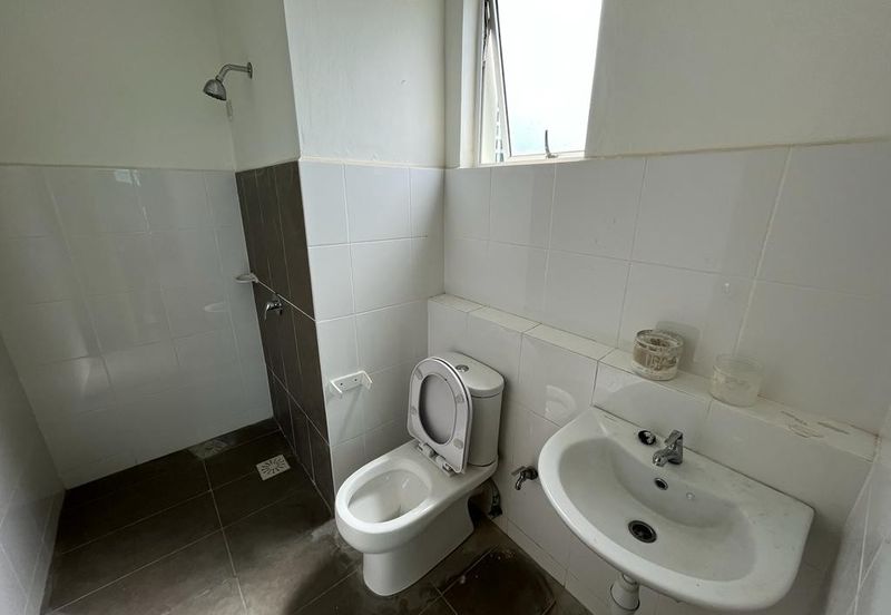 Kingfisher Putatan | Block A | Level 12 | Putatan