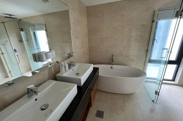 Jesselton Condominium