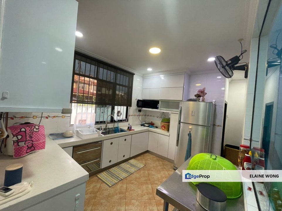 Taman Kemayan | Corner unit | Bundusan| Penampang , Sabah, Kota Kinabalu